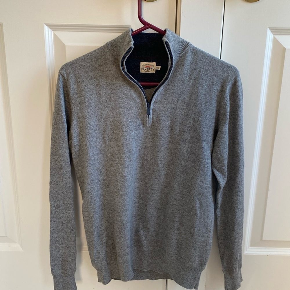 Faherty men’s grey cotton cashmere 1/4 zip sweater